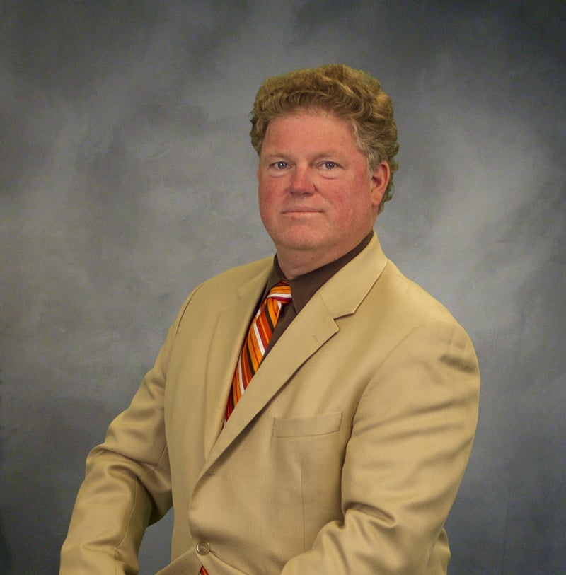 Petersen, Tom